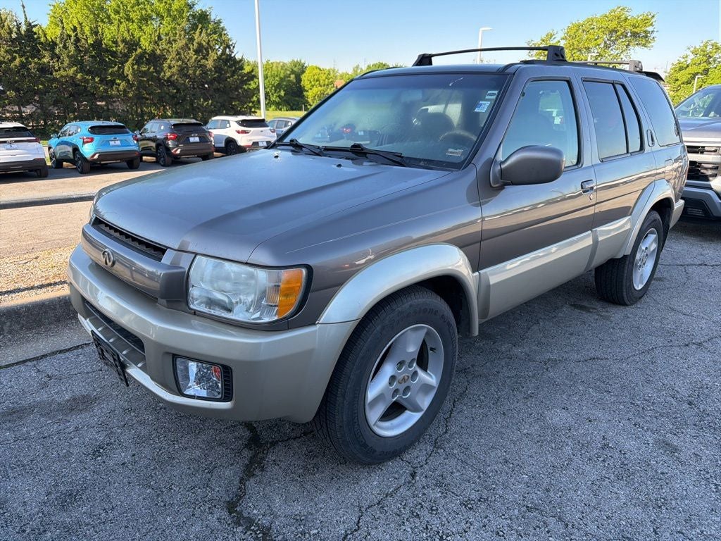 2001 INFINITI QX4 Luxury