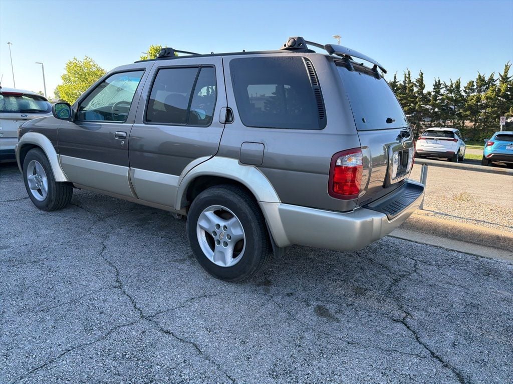 2001 INFINITI QX4 Luxury