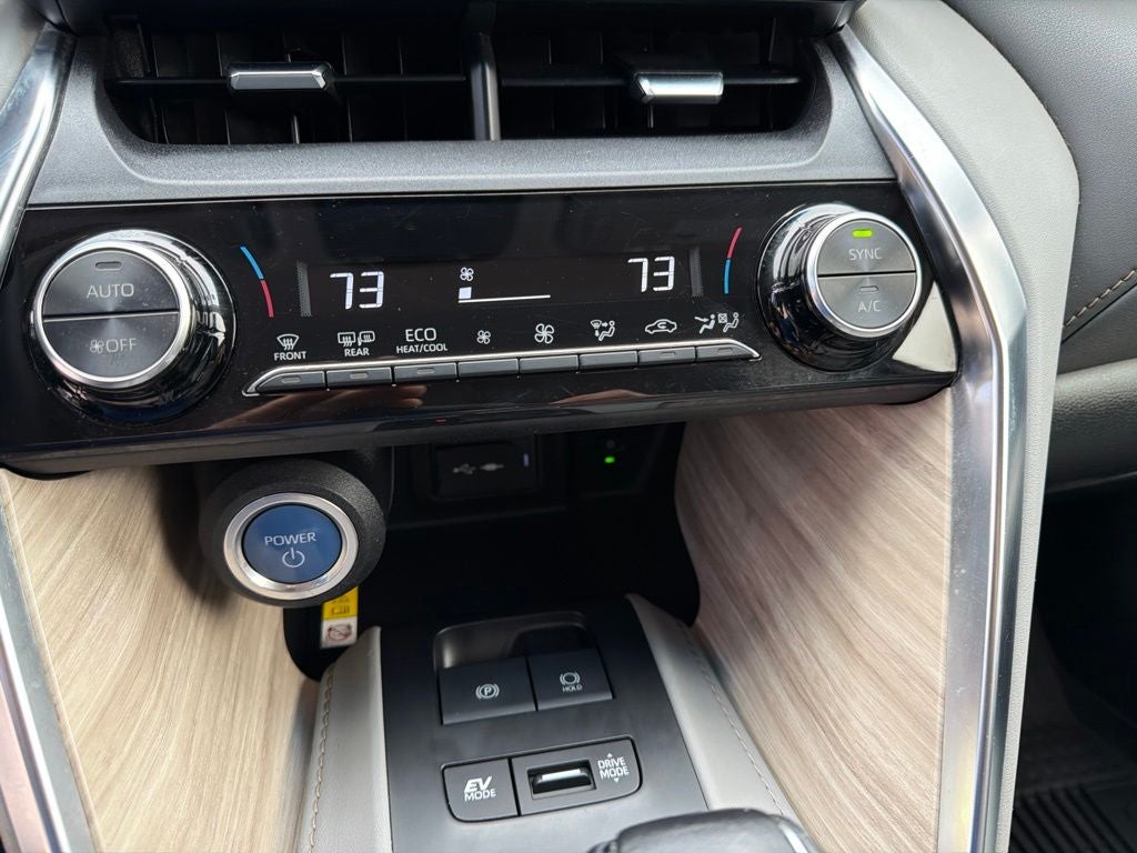 2021 Toyota Venza XLE