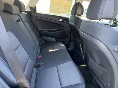 2017 Hyundai TUCSON SE