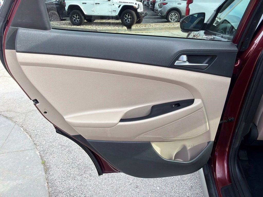 2017 Hyundai TUCSON SE
