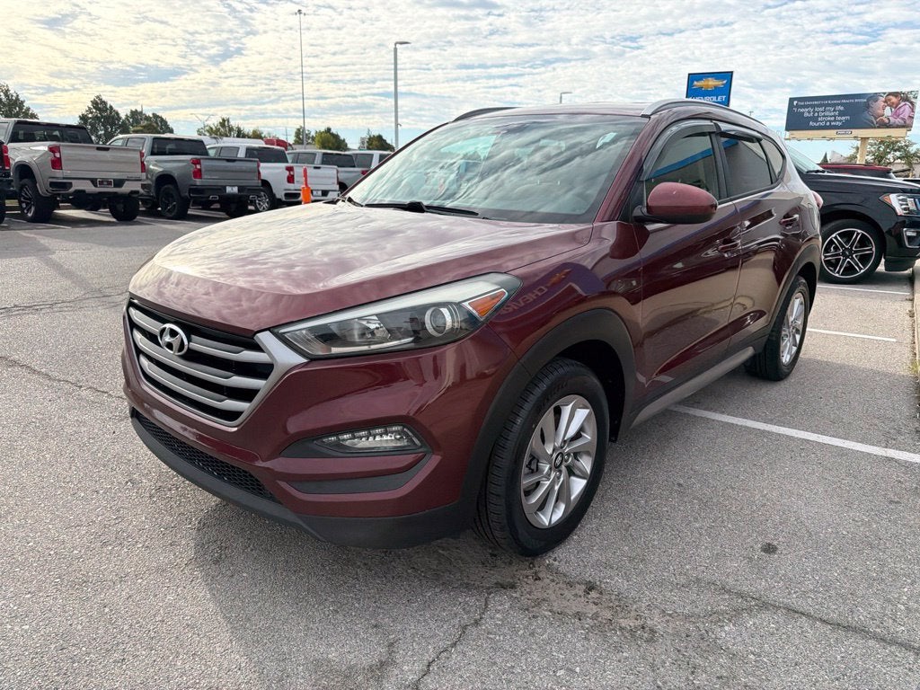 2017 Hyundai TUCSON SE