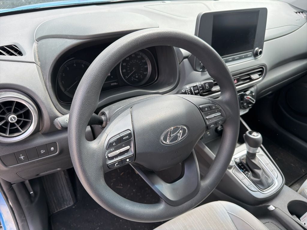 2022 Hyundai KONA SEL