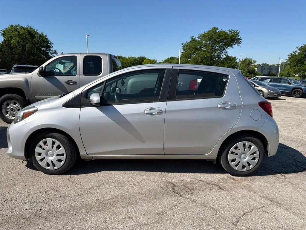 2017 Toyota Yaris L