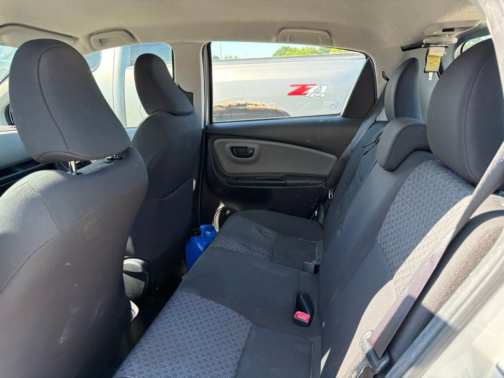 2017 Toyota Yaris L