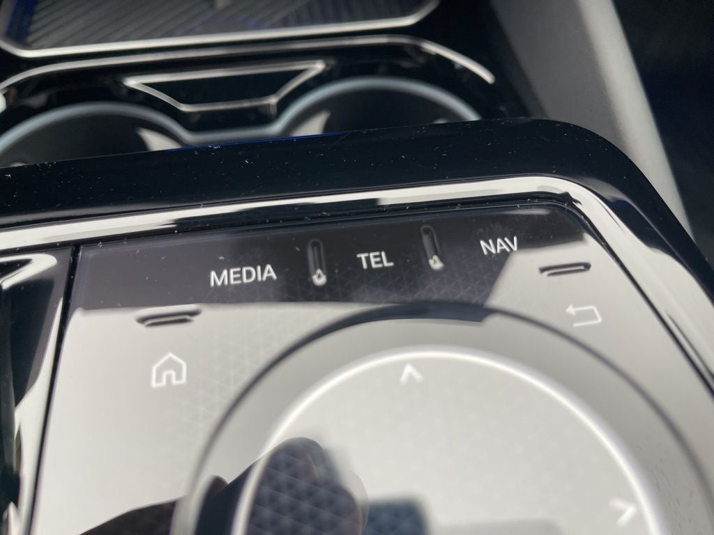 2025 BMW 5 Series 530i xDrive