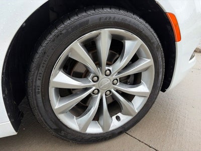 2016 Chrysler 200 S