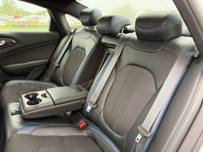 2016 Chrysler 200 S