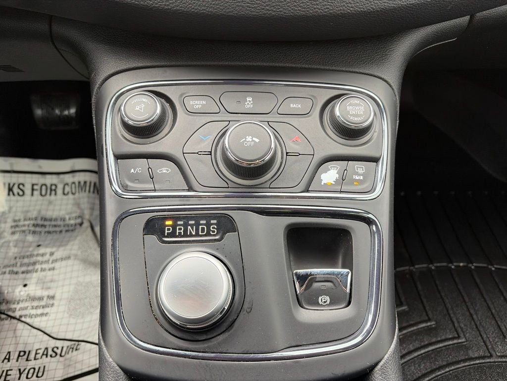 2016 Chrysler 200 S