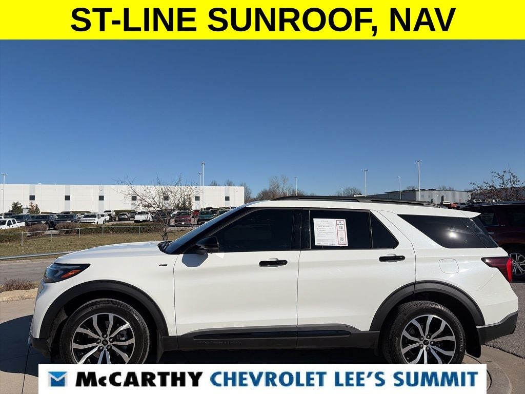 2025 Ford Explorer ST-Line