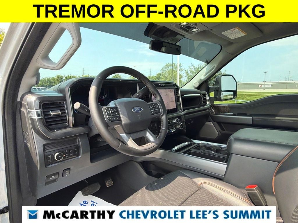 2025 Ford F-250SD Lariat Tremor