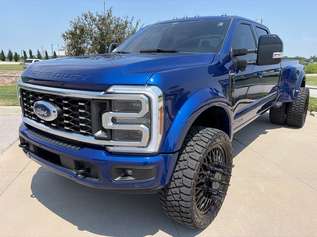 2026 Ford F-450SD Platinum