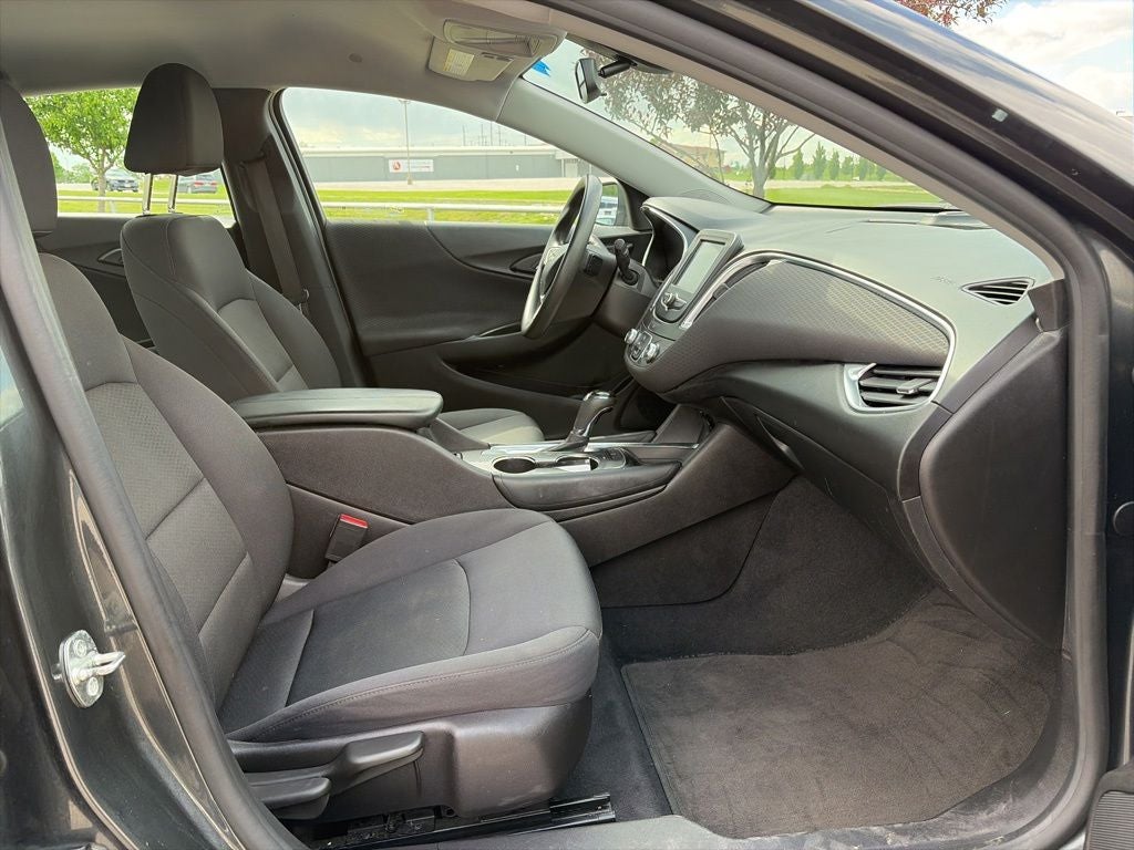 2016 Chevrolet Malibu LT 1LT