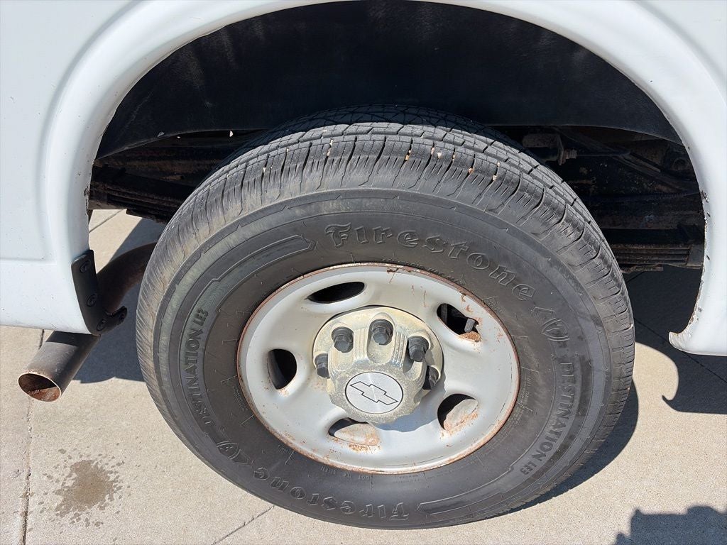 2017 Chevrolet Express 3500 LT Passenger