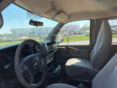 2017 Chevrolet Express 3500 LT Passenger