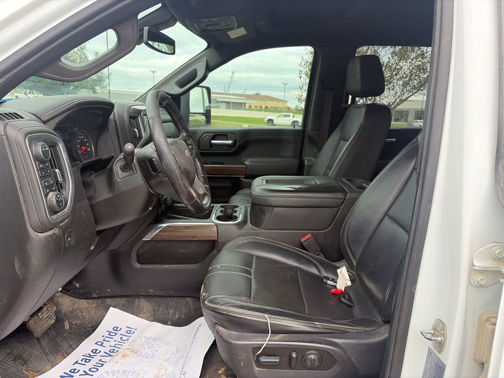 2022 Chevrolet Silverado 3500HD High Country