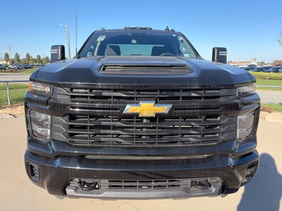 2026 Chevrolet Silverado 2500HD Custom