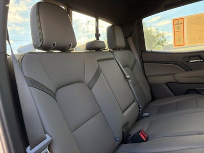 2025 Chevrolet Colorado ZR2