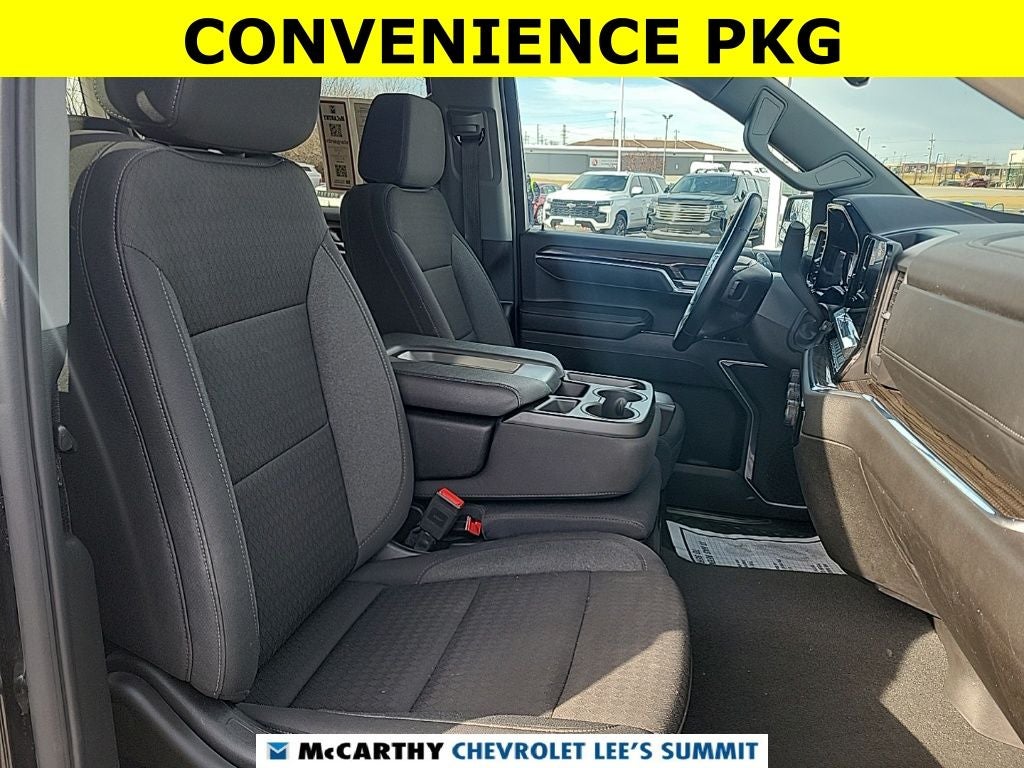 2025 Chevrolet Silverado 1500 LT LT1