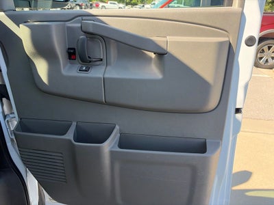2025 Chevrolet Express 2500 Work Van Cargo
