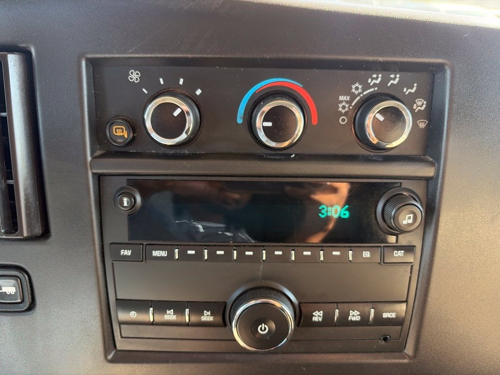 2024 Chevrolet Express 2500 Work Van Cargo
