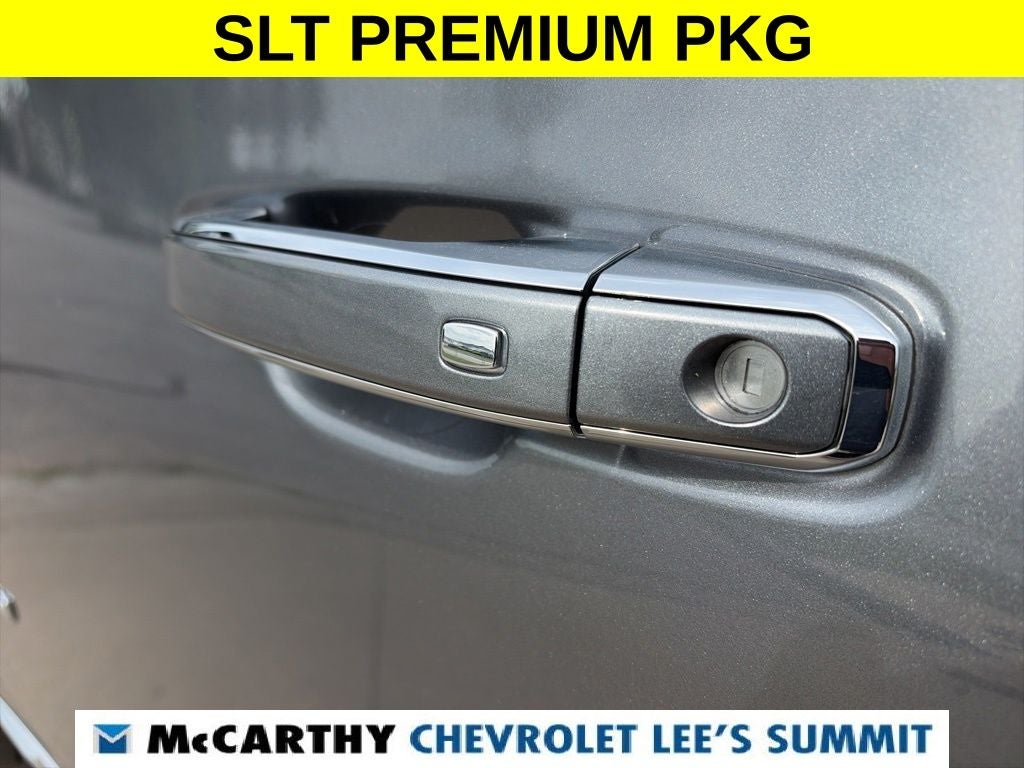 2022 GMC Yukon XL SLT