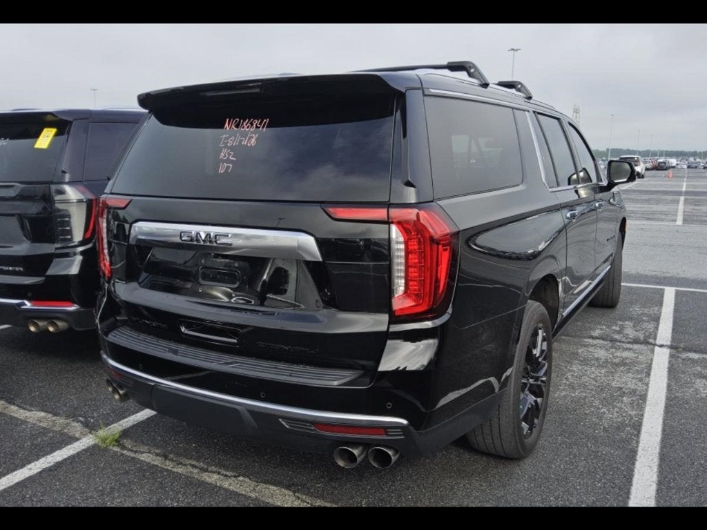 2022 GMC Yukon XL Denali