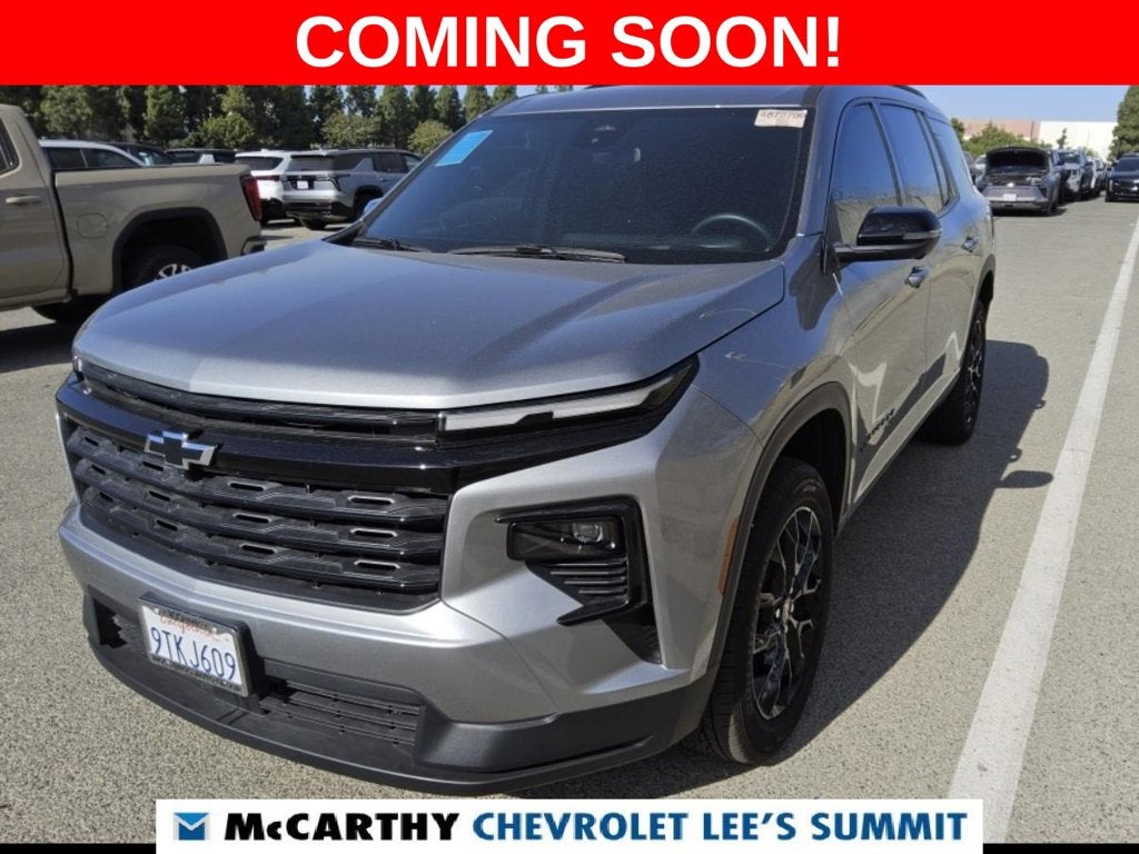 2025 Chevrolet Traverse LT
