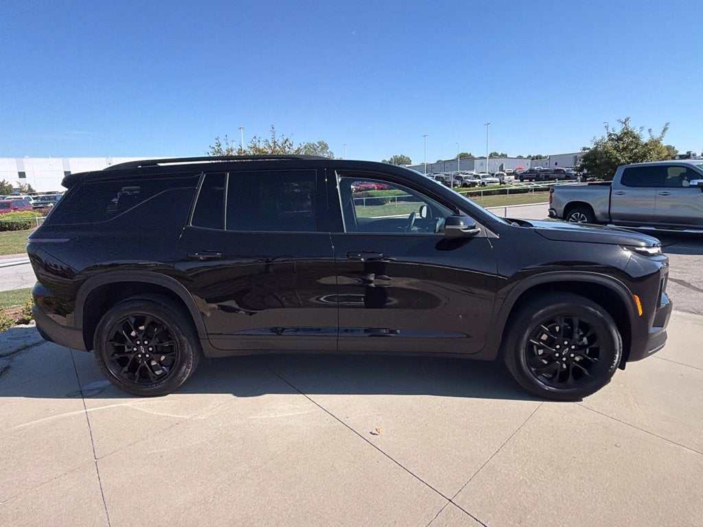 2025 Chevrolet Traverse LT 1LT