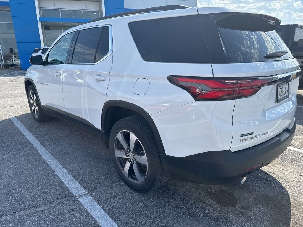 2022 Chevrolet Traverse LT Leather