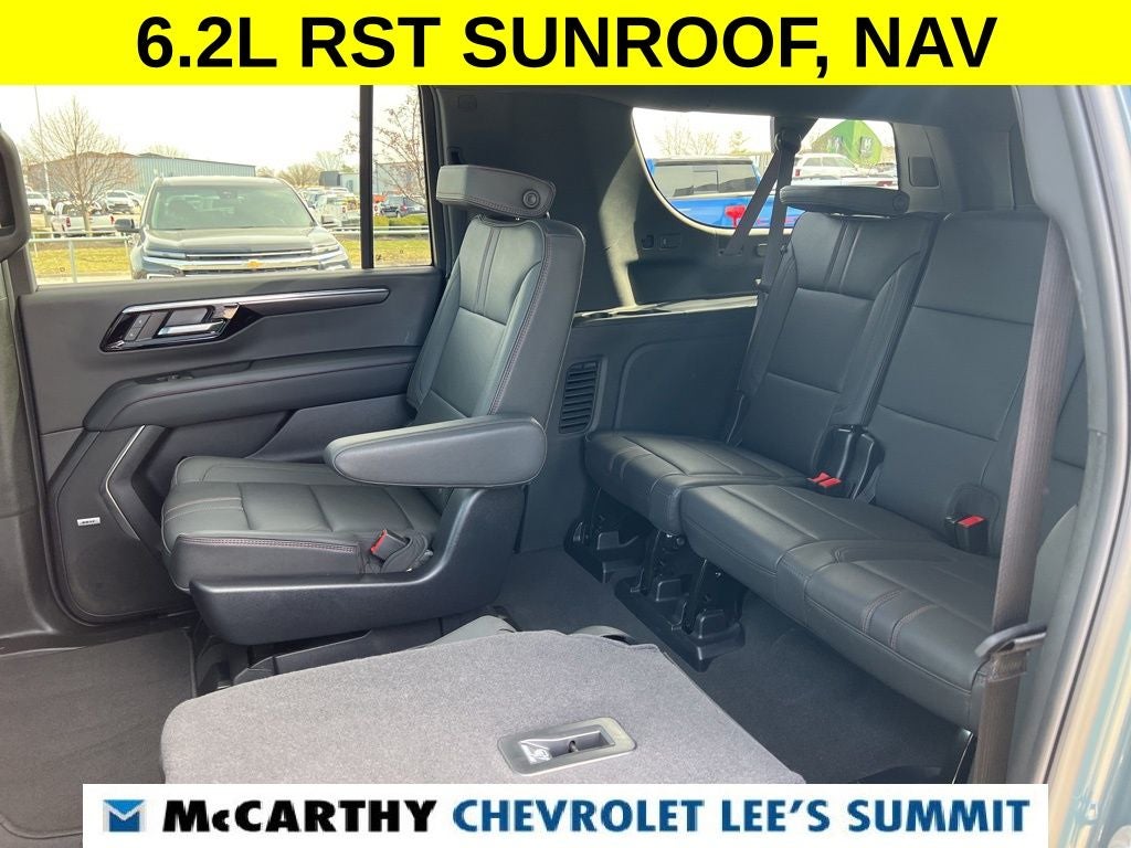 2025 Chevrolet Suburban RST