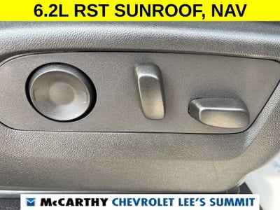 2025 Chevrolet Suburban RST