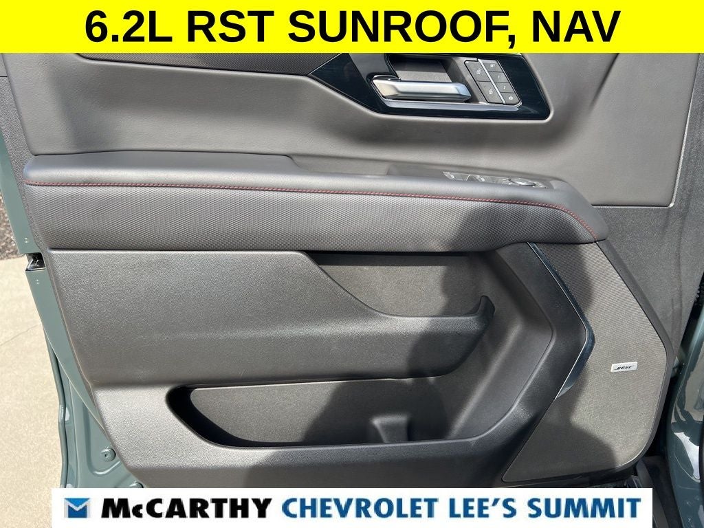 2025 Chevrolet Suburban RST