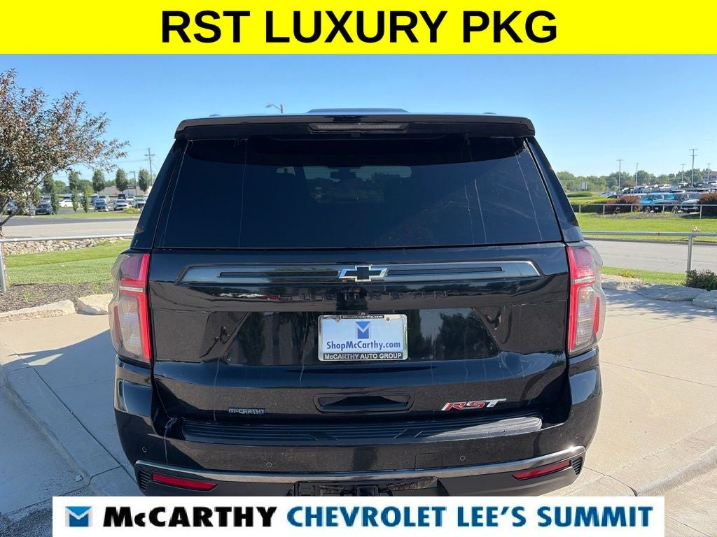 2022 Chevrolet Suburban RST