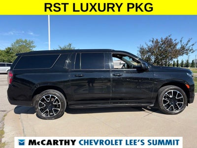 2022 Chevrolet Suburban RST