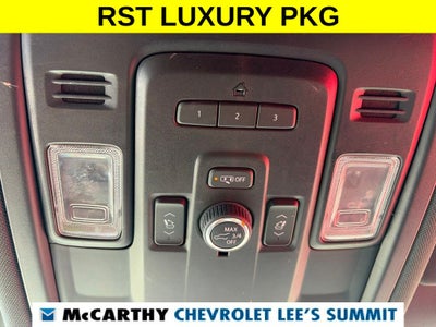 2022 Chevrolet Suburban RST