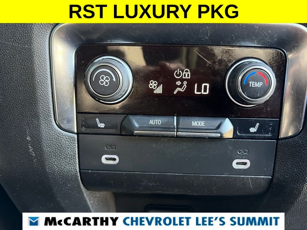 2022 Chevrolet Suburban RST