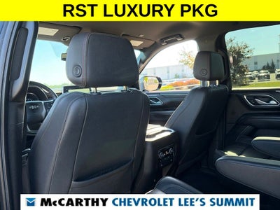 2022 Chevrolet Suburban RST