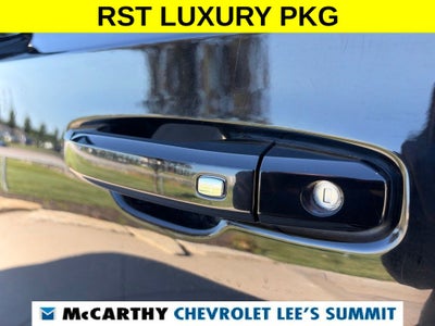 2022 Chevrolet Suburban RST