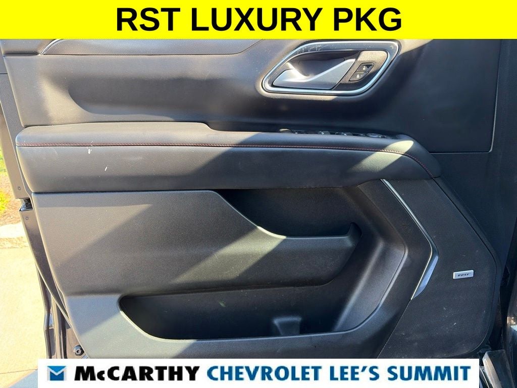 2022 Chevrolet Suburban RST
