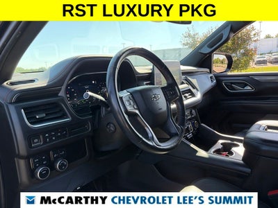 2022 Chevrolet Suburban RST