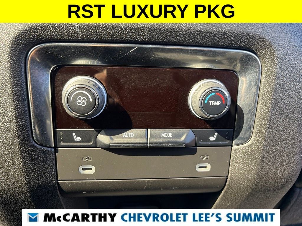 2024 Chevrolet Suburban RST