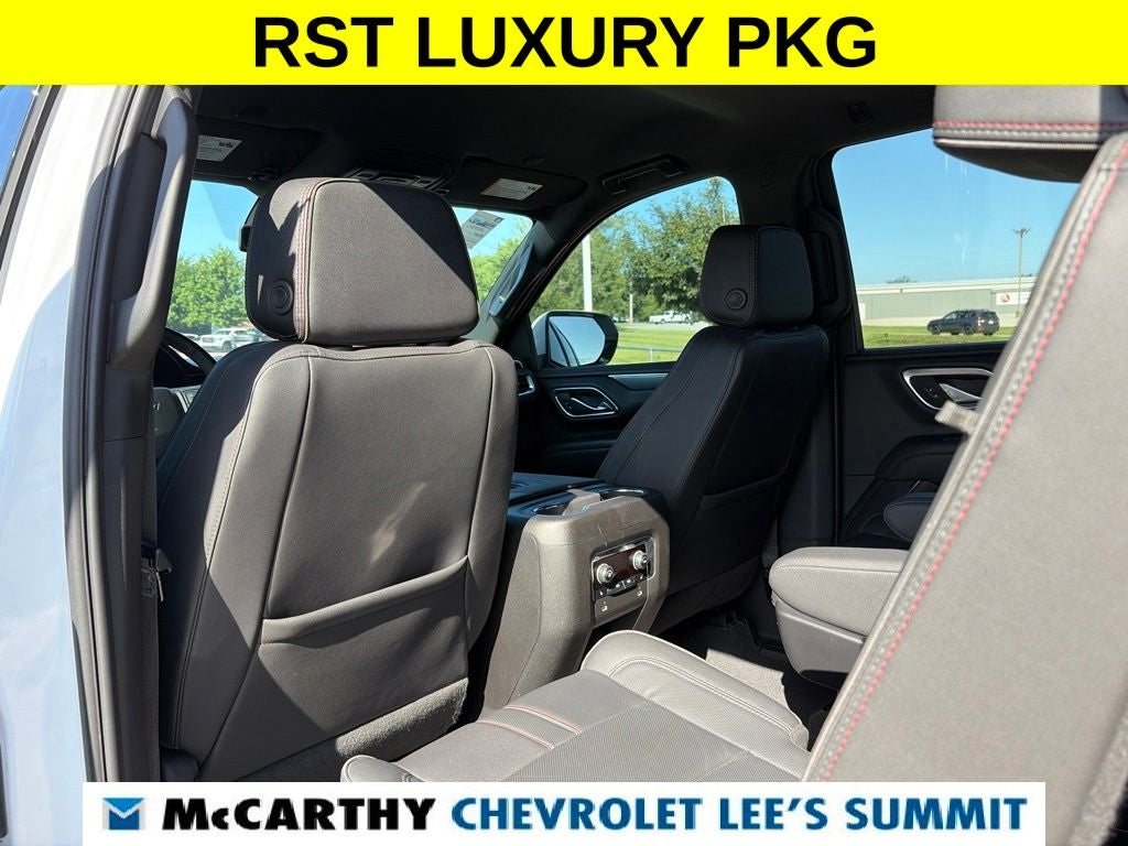 2024 Chevrolet Suburban RST