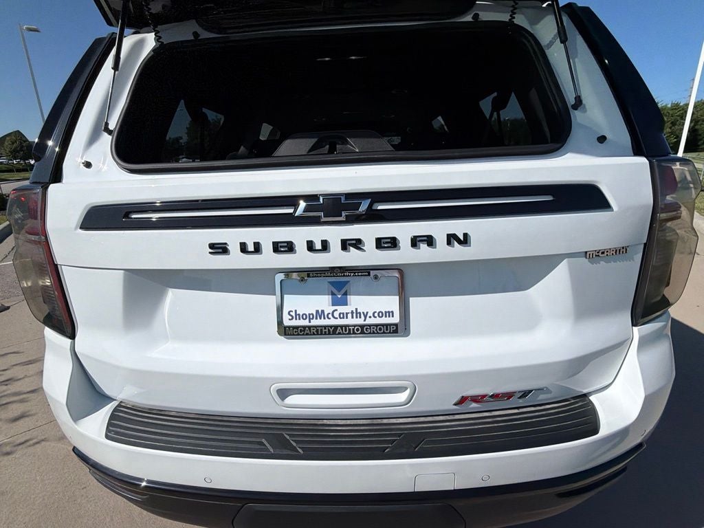 2024 Chevrolet Suburban RST