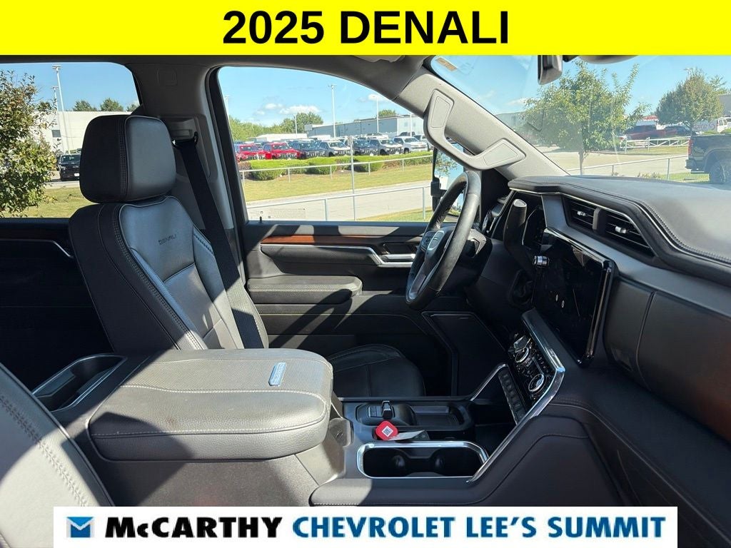 2025 GMC Sierra 3500HD Denali
