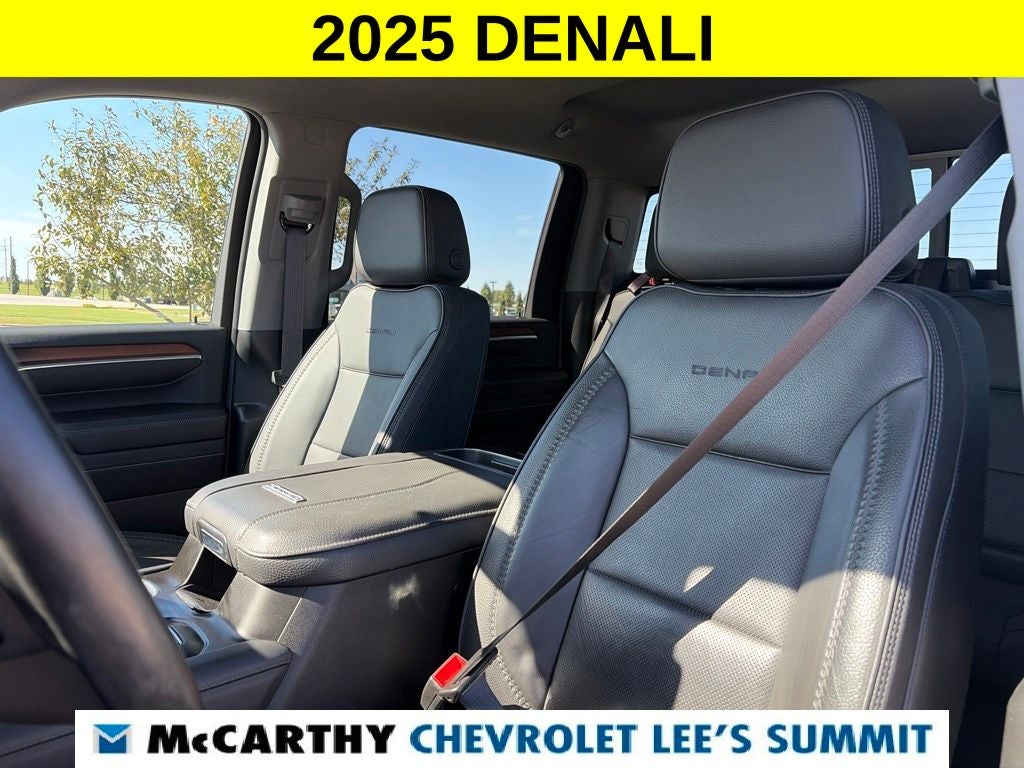 2025 GMC Sierra 3500HD Denali