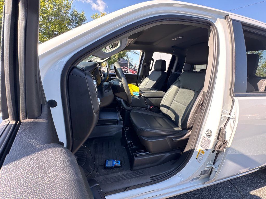 2024 GMC Sierra 2500HD Pro