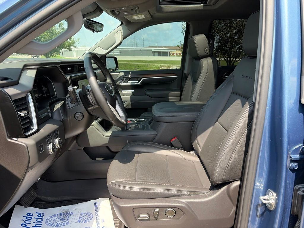 2025 GMC Sierra 1500 Denali