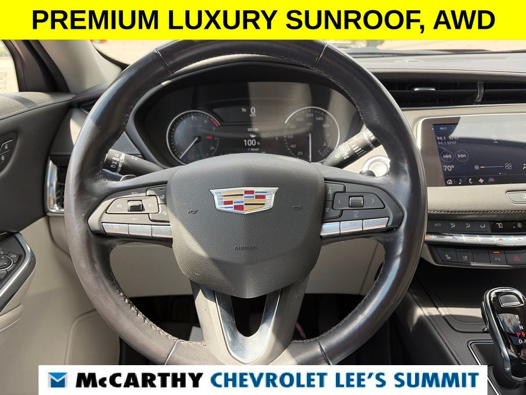 2023 Cadillac XT4 Premium Luxury