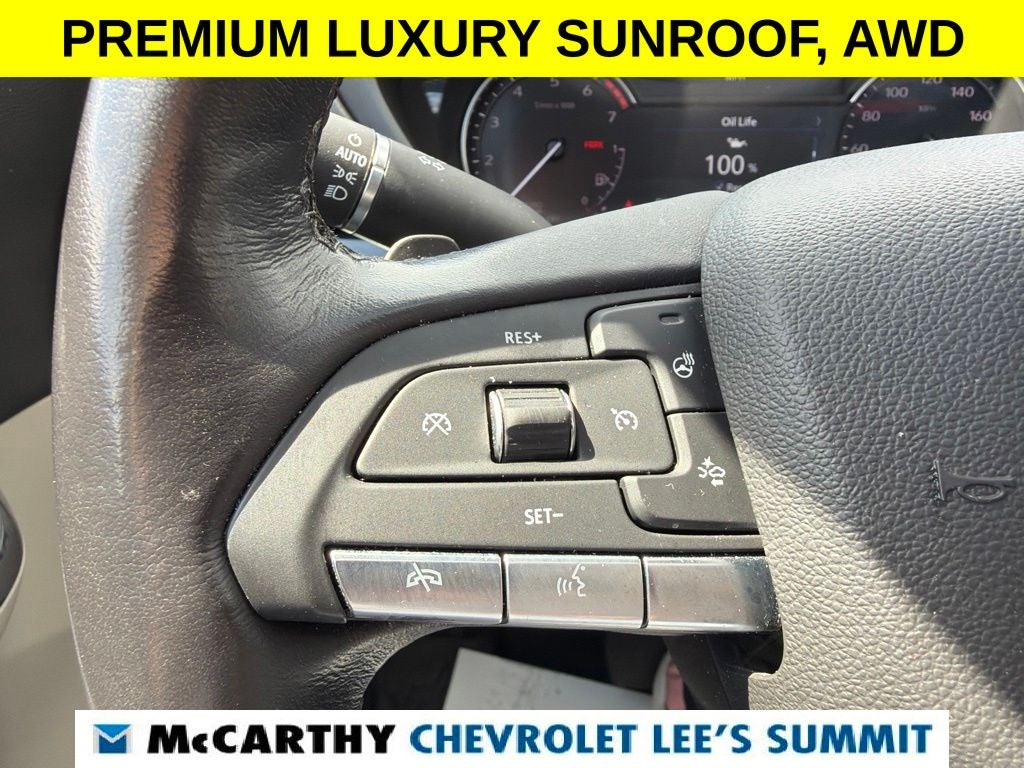 2023 Cadillac XT4 Premium Luxury